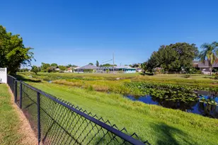 1617 SE North Blackwell Dr, Port Saint Lucie, FL 34952 - Photo 36