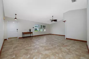 1617 SE North Blackwell Dr, Port Saint Lucie, FL 34952 - Photo 6