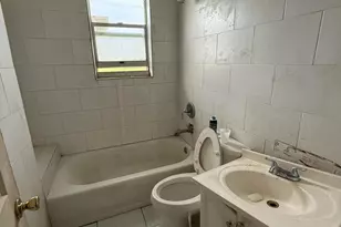 1628 NW 154th St, Miami Gardens, FL 33054 - Photo 12