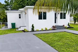 801 NW 105th St, Miami, FL 33150 - Photo 2