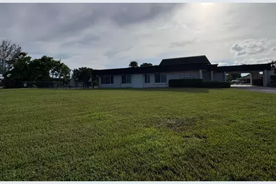 5603 White Cedar Lane, Tamarac, FL 33319 - Photo 2