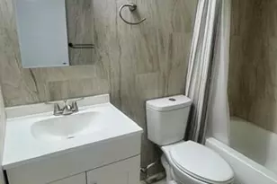 2000 NE 51st Ct, Fort Lauderdale, FL 33308 - Photo 18