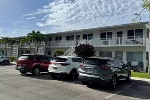 2000 NE 51st Ct, Fort Lauderdale, FL 33308 - Photo 2