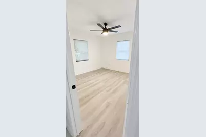 801 NW 105th Street #10500, Miami, FL 33150 - Photo 6