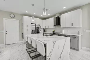 2937 Cascada Isle Way, Cooper City, FL 33024 - Photo 1