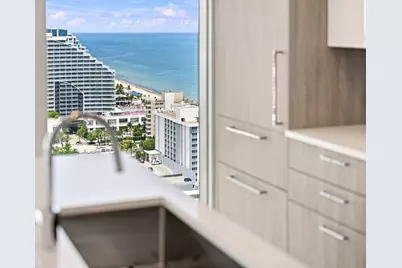 153 N Seabreeze Boulevard #2404, Fort Lauderdale, FL 33304 - Photo 2
