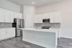 8199 Liberty Wy, Parkland, FL 33067 - Photo 12