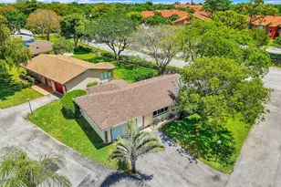 432 SW Natura Ave, Deerfield Beach, FL 33441 - Photo 36