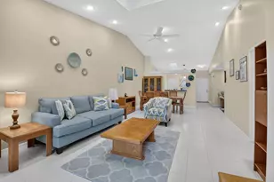6367 Pointe Pleasant Cir, Delray Beach, FL 33484 - Photo 10
