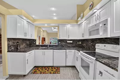 6367 Pointe Pleasant Circle, Delray Beach, FL 33484 - Photo 14