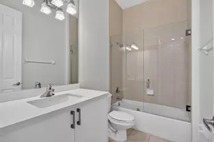 11 NE 20th Ave, Pompano Beach, FL 33060 - Photo 22