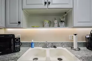 27 Pine Arbor Ln, Vero Beach, FL 32962 - Photo 16