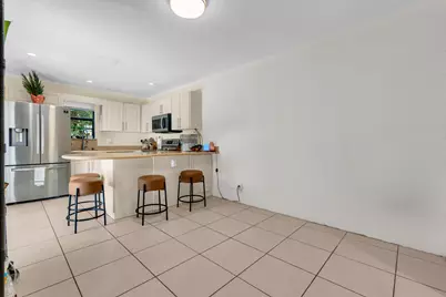2517 NW 99th Avenue, Coral Springs, FL 33065 - Photo 12