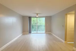 3300 W Rolling Hills Cir, Davie, FL 33328 - Photo 4