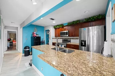7838 Kimberly Boulevard, North Lauderdale, FL 33068 - Photo 4