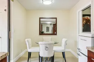7153 Promenade Dr, Boca Raton, FL 33433 - Photo 8