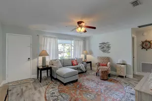 1379 Scroll St, Sebastian, FL 32958 - Photo 6