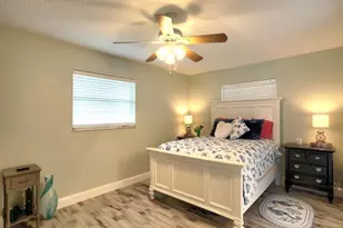 1379 Scroll St, Sebastian, FL 32958 - Photo 12