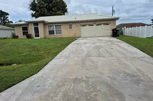 435 SW Kabot Ave, Port Saint Lucie, FL 34953 - Photo 1