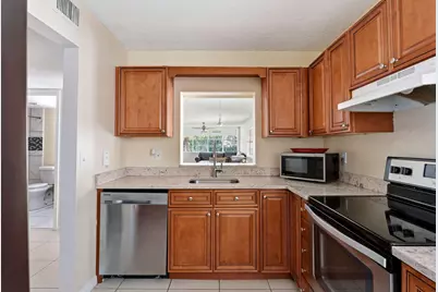 2825 SW 22nd Avenue #201, Delray Beach, FL 33445 - Photo 2