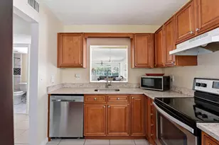 2825 SW 22nd Ave, Delray Beach, FL 33445 - Photo 2