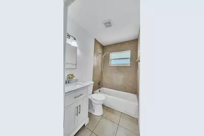 3883 Park Lane, Palm Springs, FL  - Photo 26