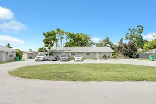 3883 Park Ln, Palm Springs, FL - Photo 1