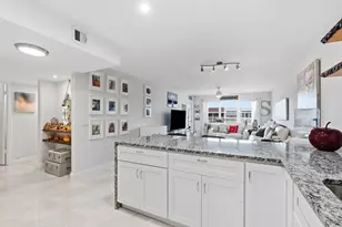 1516 S Lakeside Dr, Lake Worth Beach, FL 33460 - Photo 14