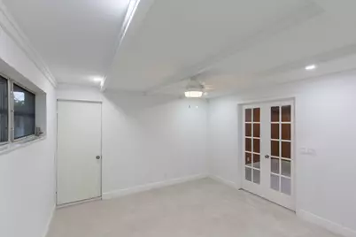 31 NE 28th Court, Wilton Manors, FL 33334 - Photo 12