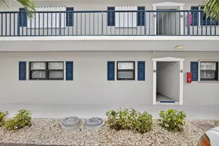 755 Saturn St, Jupiter, FL 33477 - Photo 2