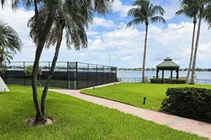 5200 N Flagler Dr, West Palm Beach, FL 33407 - Photo 10