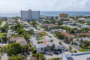 1907 NE 4th St, Deerfield Beach, FL 33441 - Photo 22