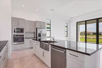 11297 SW Pietra Way, Port Saint Lucie, FL 34987 - Photo 2
