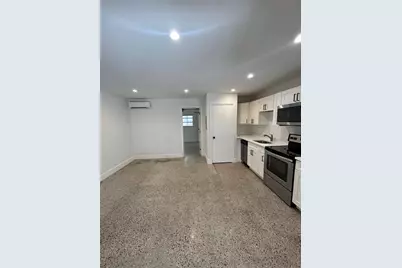 820 N Victoria Park Road #4, Fort Lauderdale, FL 33304 - Photo 2
