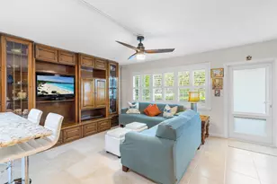 1017 Berkshire A, Deerfield Beach, FL 33442 - Photo 6