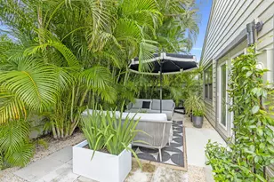 2474 Bedford Mews Dr, Wellington, FL 33414 - Photo 32