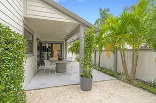 2474 Bedford Mews Dr, Wellington, FL 33414 - Photo 28