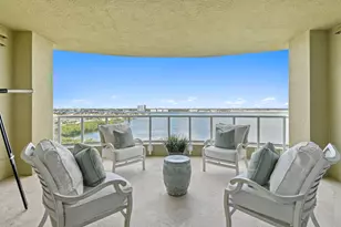 5050 N Ocean Dr, Singer Island, FL 33404 - Photo 38