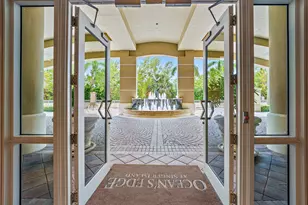 5050 N Ocean Dr, Singer Island, FL 33404 - Photo 50