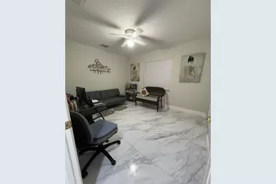 1082 SW Bellevue Avenue, Port Saint Lucie, FL 34953 - Photo 10