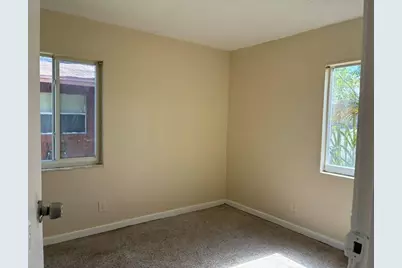 829 NW 10th Terrace #5, Fort Lauderdale, FL 33311 - Photo 2