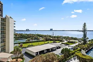 5420 N Ocean Dr, West Palm Beach, FL 33404 - Photo 6