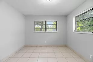 3427 NW 37th St, Lauderdale Lakes, FL 33309 - Photo 20