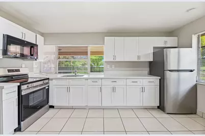 3427 NW 37th Street, Lauderdale Lakes, FL 33309 - Photo 12