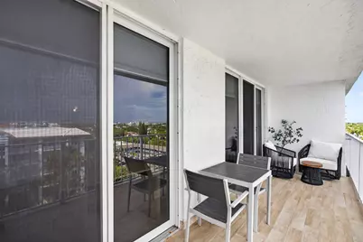 800 SE 20th Avenue #811, Deerfield Beach, FL 33441 - Photo 12