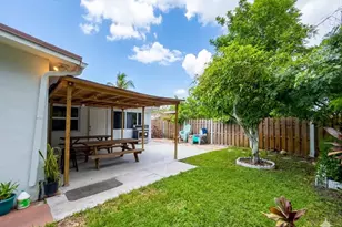 6801 NW 24th Pl, Sunrise, FL 33313 - Photo 18