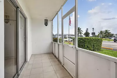 79 Chatham D, West Palm Beach, FL 33417 - Photo 12