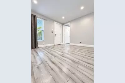1028 18th Street, West Palm Beach, FL 33407 - Photo 2