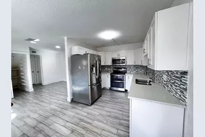 295 Woodland Road, Palm Springs, FL 33461 - Photo 14