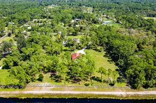 1835 Stallion Dr, Loxahatchee, FL 33470 - Photo 32